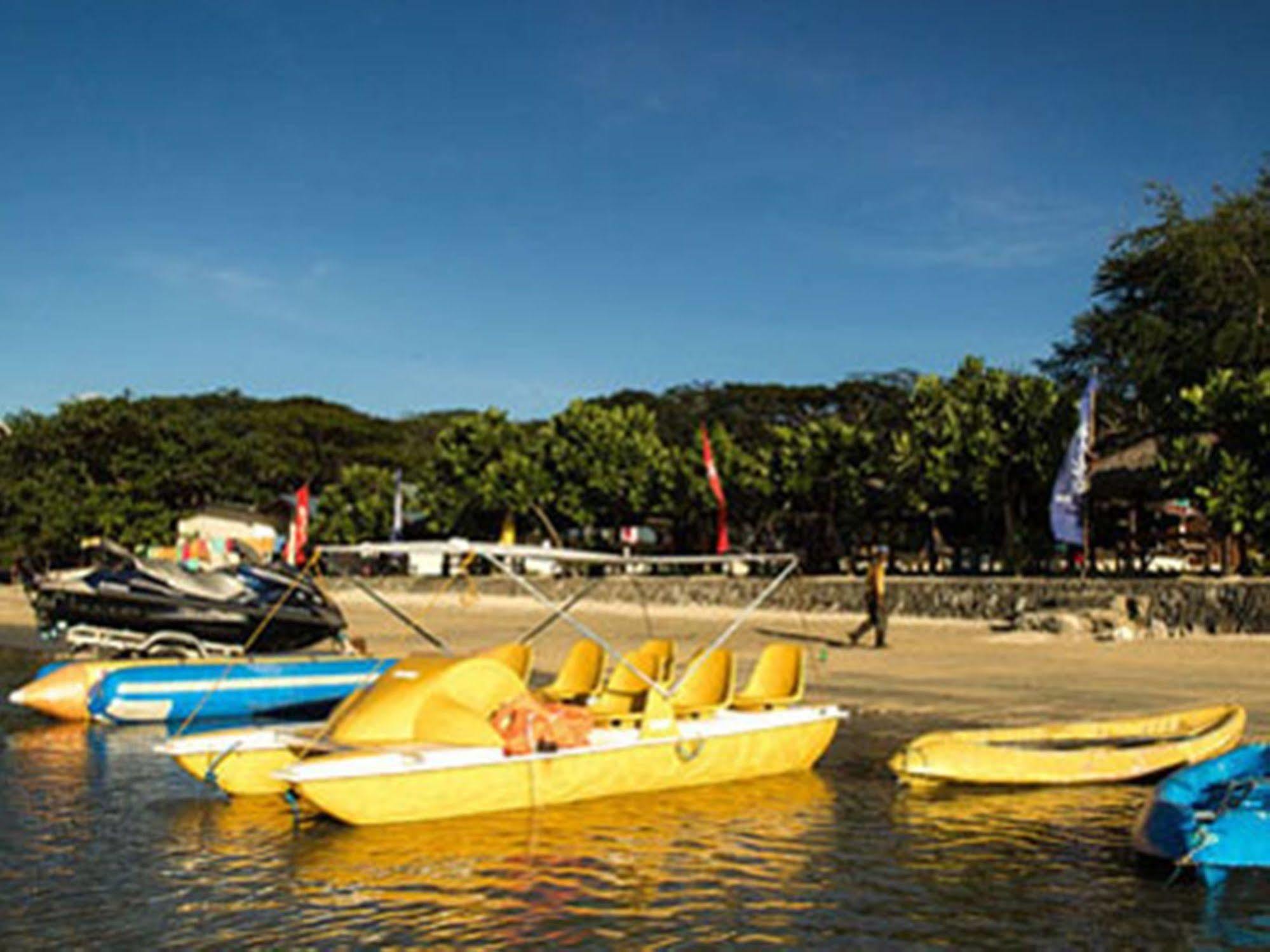 Matabungkay Beach Hotel Lian Exterior foto